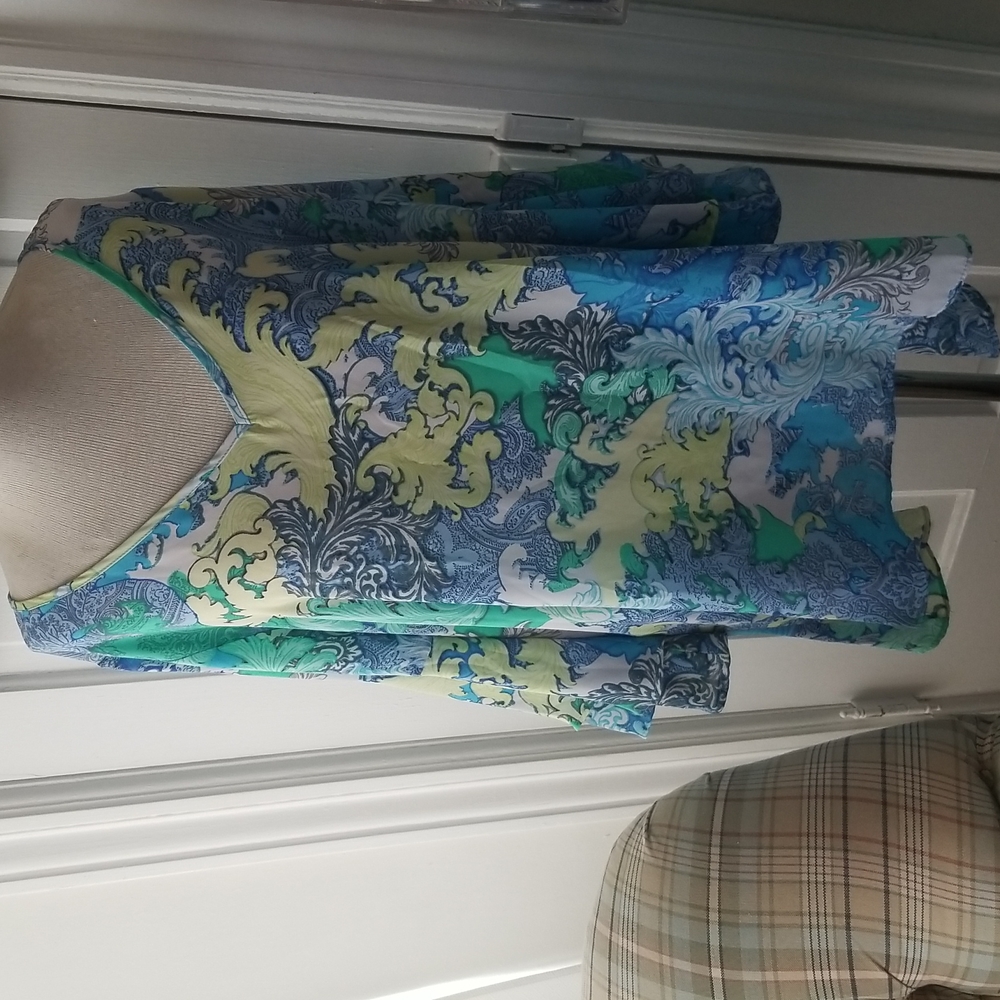 AVENUE Pastel Blouse Tunic 22/24 So Pretty